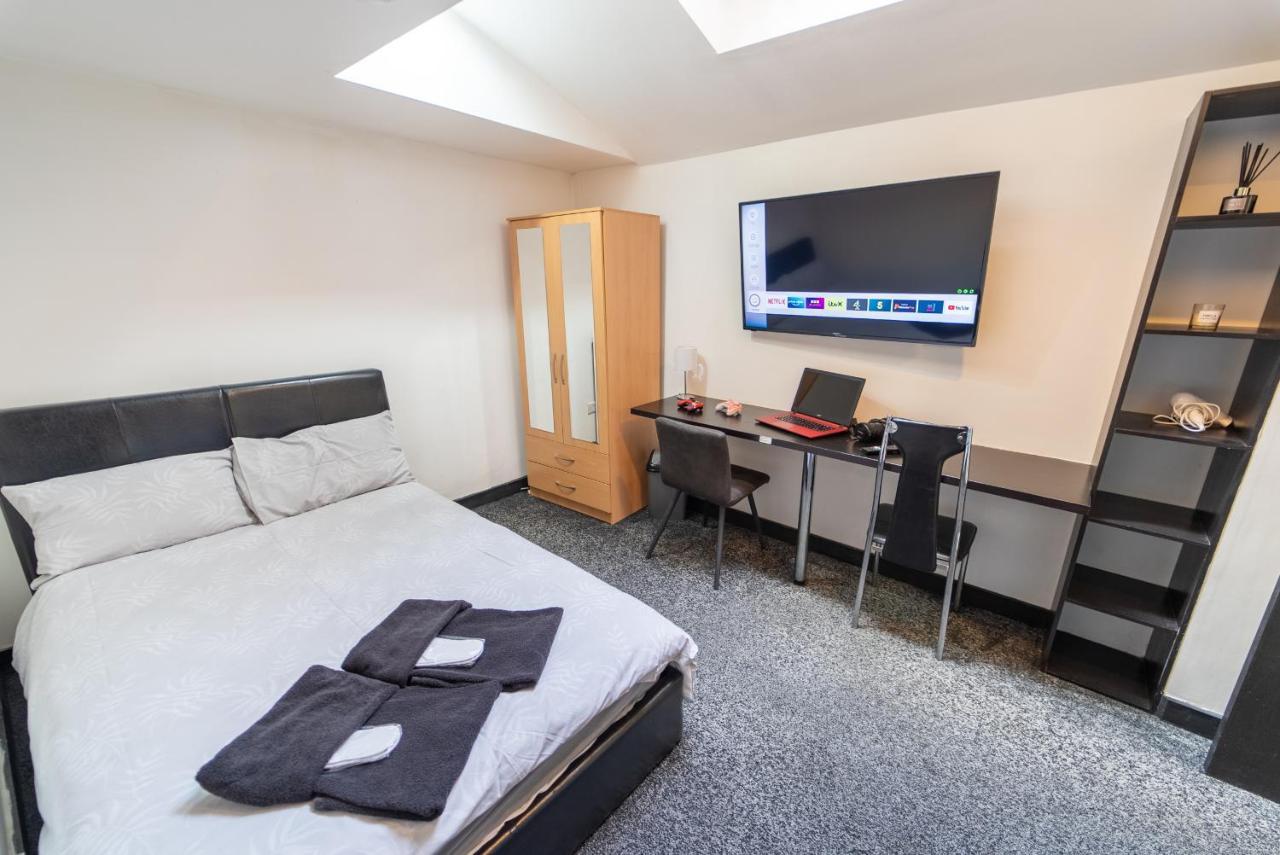 Staysa Equipped Studios Near Qe And Uob In Guesthouse Close To The City! Birmingham Szoba fotó